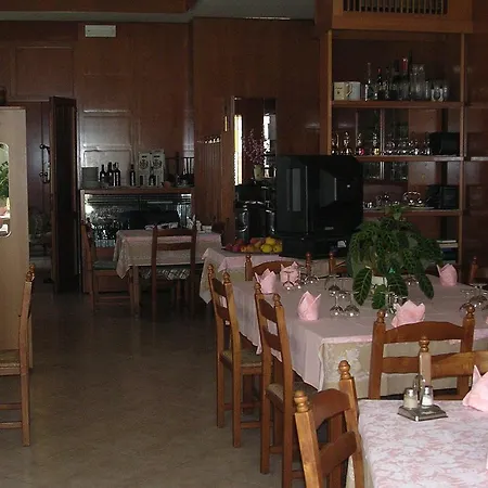 ホテル Ristorante Alla Terrazza