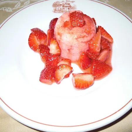 Ristorante Alla Terrazza ホテル 2*